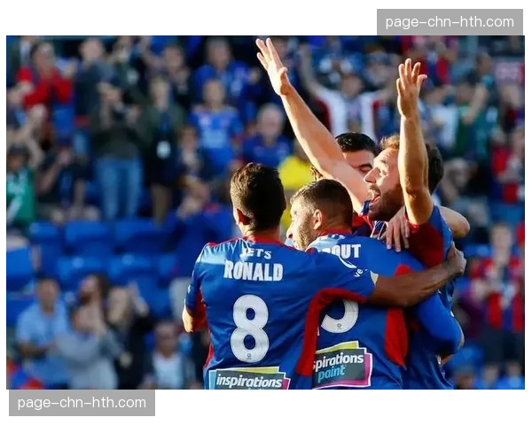 战术复盘：维拉3-1布伦特福德，主队如何通过定位球转化两次得分